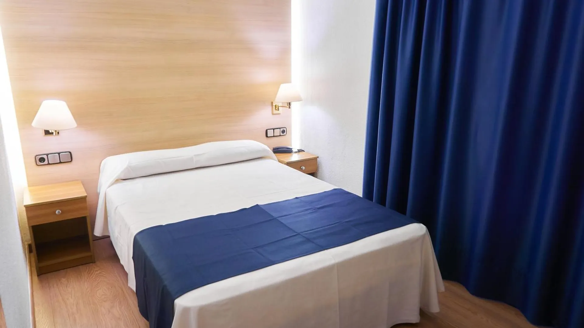 ***  Nautilus Hotel Roses Spain