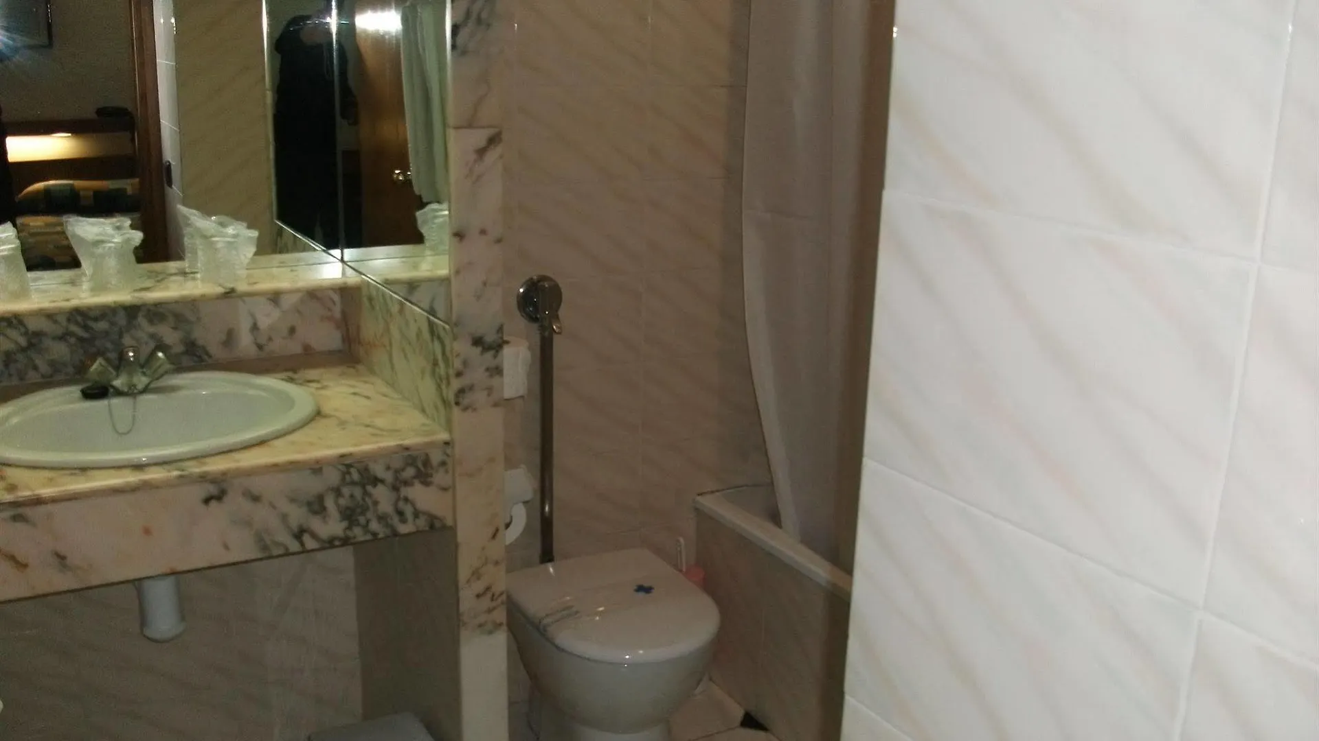 鹦鹉螺酒店 罗萨斯 西班牙