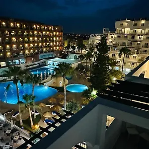 Aparthotel Bahia Serena (adults Only)