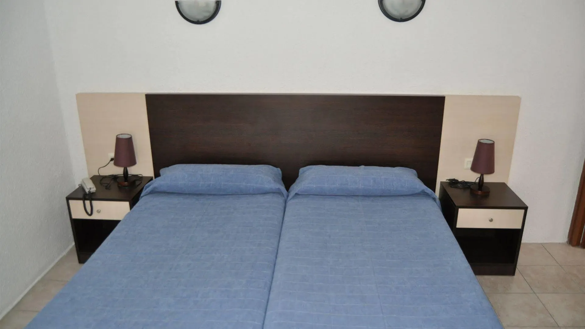 Nautilus Hotel Roses 3*,  Spanien